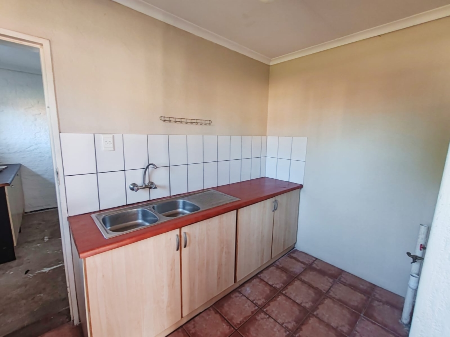 2 Bedroom Property for Sale in Potchefstroom North West